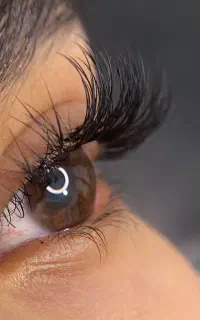 اکستنشن مژه نچرال /سبک،ظریف و ماندگار در قائمشهر
