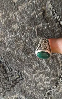 فروش انگشتر و سکه و سنگ و سنگ آسیاب