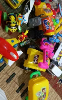 ۳۰تیکه اسباب بازی درحدنو