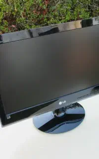 مانیتور 19 اینچ ال جی LG LED