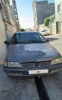 پژو۴۰۵ مدل ۱۳۷۶