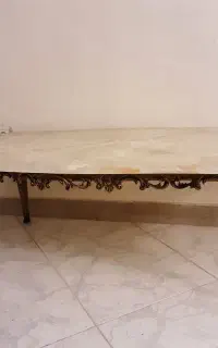 میز برنز و سنگ مرمر