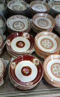 زیر استکان (نعلبکی) چینی اصلی و درجه ۱