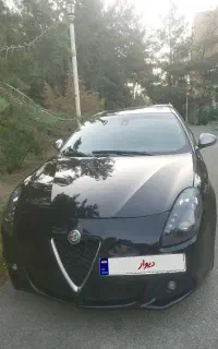 الفارومئو جولیتا مشکی ۲۰۱۲ عمان