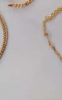 طلا ۱۵۰بالای تابلو