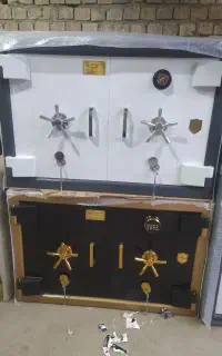 گاوصندوق نسوز زیر ویترینی درب جدا شونده قلاب دار