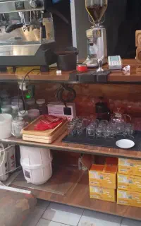 فروش تمامی وسایل کافه یکجا و تکی  فروخته می شود