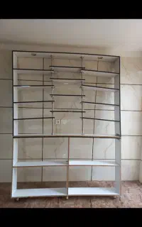 ویترین چوبی
