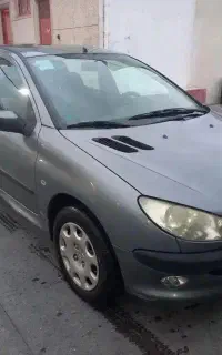 ۲۰۶ تیپ ۵ فول مدل ۹۵