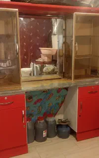 کابینت فلزی مناسب سالن