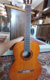 گیتار یاماها c40