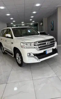 لندکروز ۲۰۲۰