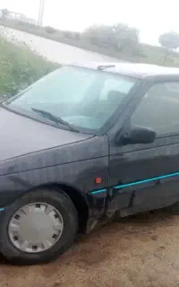 پژو2000مدل81