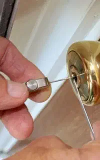 قفل و کلید سازی(طراحی،مشاوره،ونصب سیستم امنیتی