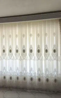 پرده سلطنتی