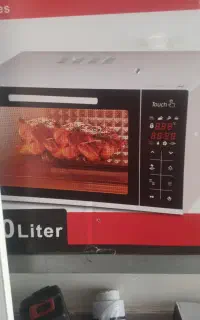 ماکرو فر