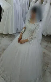 لباس عروسی ۵تومن