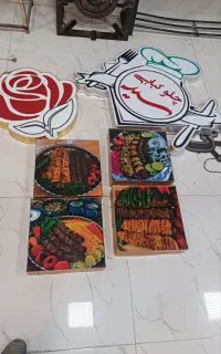 تابلو ال‌ای‌دی و باکسی رستوران