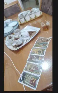 دنیای فال تاروت وقهوه چای (آموزش)حضوری