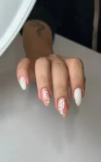 کاشت ناخن و اموزش