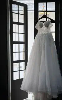 فروش مزون عروس