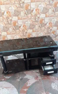 میز تلوزیون