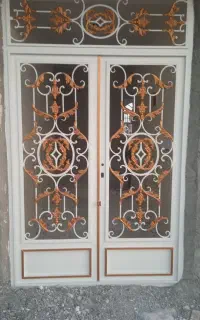 نقاشی ورنگ امیزی ساختمان