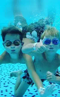 آموزش مقدماتی شنا در۴ جلسه (فشرده/عادی)