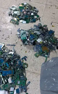 خرید و فروش تخصصی انواع برد گوشی و الکترونیکی