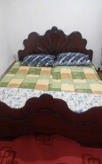 تخت دونفره