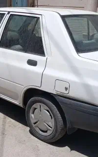 پراید سالم و بی رنگ