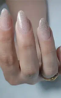 کاشت و ترمیم ناخن