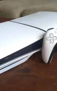 ps5 slim 1trb digital با دو دوسته اصلی
