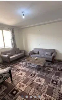 واحد شیک و تمیز ماهانه و سالانه