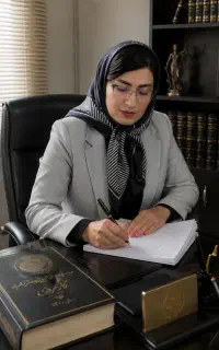 وکیل پایه یک دادگستری کانون وکلای مرکز