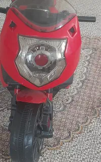موتور شارژی قرمز