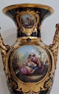 گلدان ۶۵سانت