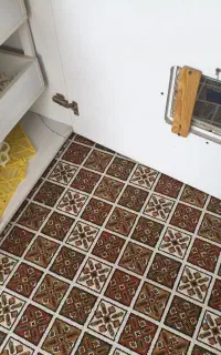 یک عدد دستگاه جوجه کشی سالم 500تایی