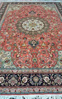 فرش دستباف ۹ متری تبریز ۵۰ رج گل ابریشم