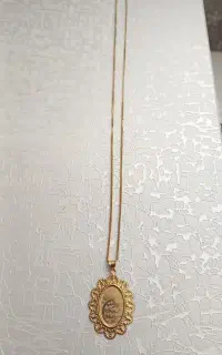 گردنبند و آویز وان یکاد طلا