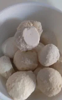 کره کشمش پلویی روغن عسل کشک مایع مربا تمشک رب انار