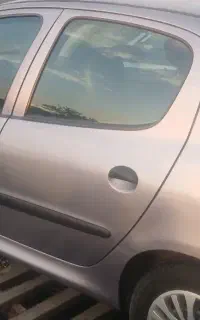 پژو ۲۰۶