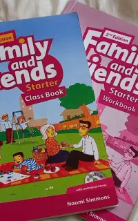 کتاب های آموزشی Family and friends