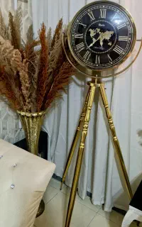ساعت زیبا