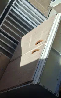 کابینت فلز