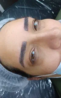 مدل میکروبلیدینگ و میکروپیگمنتیشن ابرو رشت
