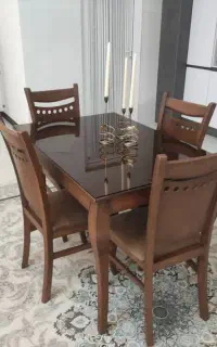 میزناهارخوری چهار نفر ه
