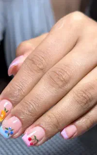 کاشت ناخن