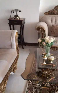 مبل نیم سلطنتی