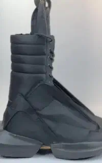 نیم بوت